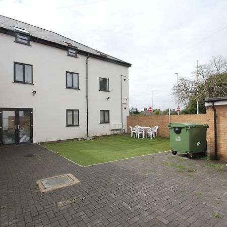 Holden Court Apartment 5 West Drayton  Exterior photo