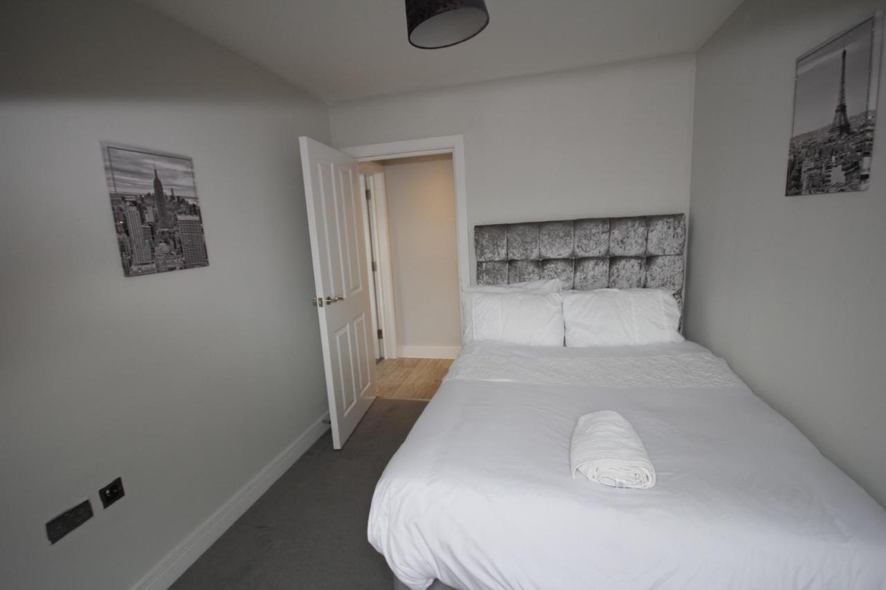 Holden Court Apartment 5 West Drayton  Exterior photo